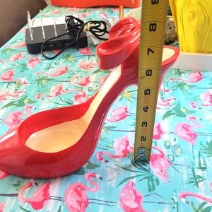 Wine Bottle Stand Holder Shoe Red